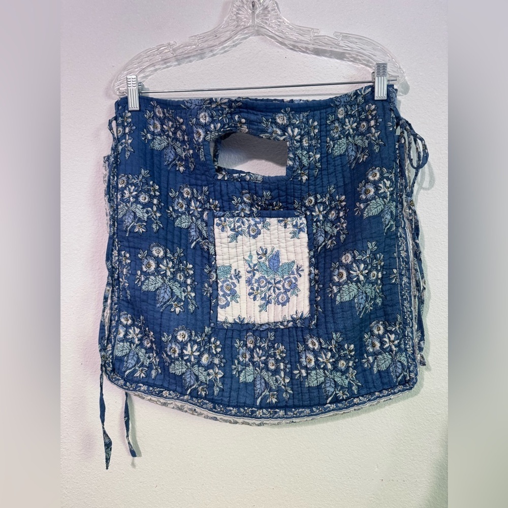 Pottery barn Floral Print Travel Collection - Picture 3 of 5